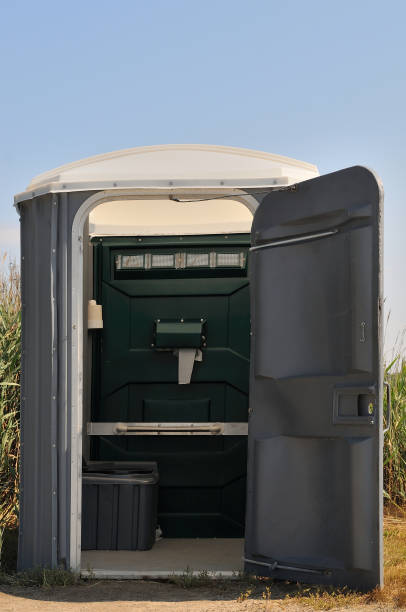Best Porta potty delivery and setup  in Rmichael, CA